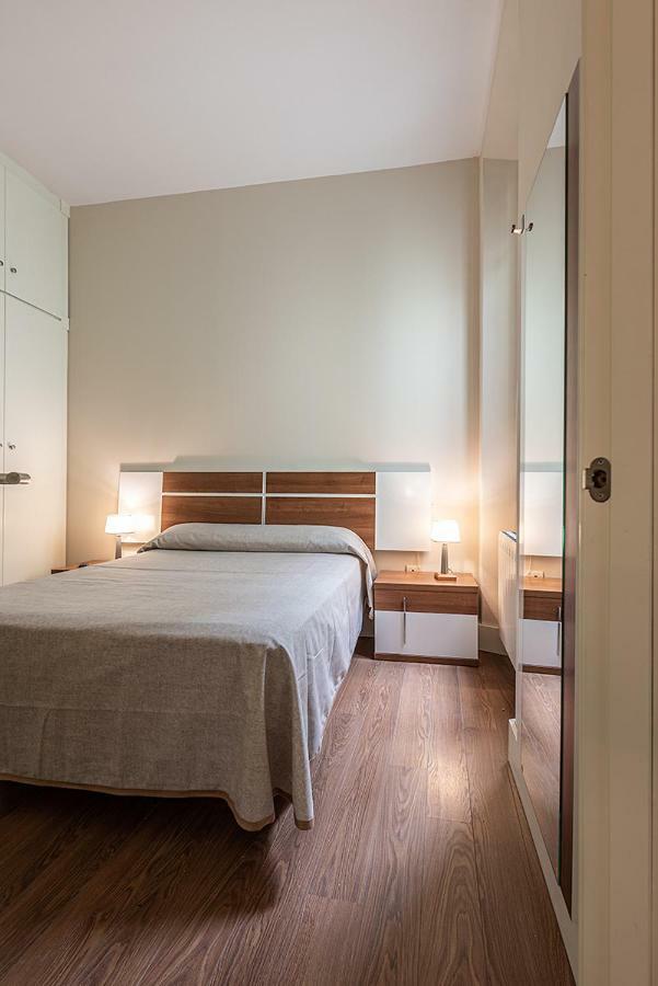 Domus Seleqtia Plaza De Santiago Daire Caces Dış mekan fotoğraf